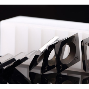 Cemented Carbide Customized Blade With Single Hole for Wood 15*15*1.5