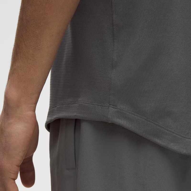 Curved hem and side seam stitching