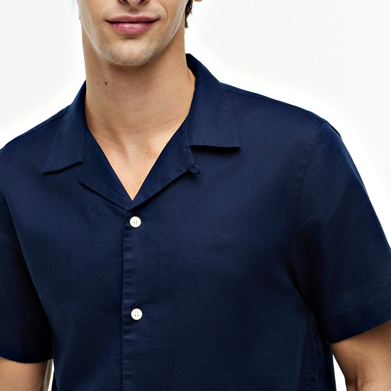 Custom branded short sleeve shirt example