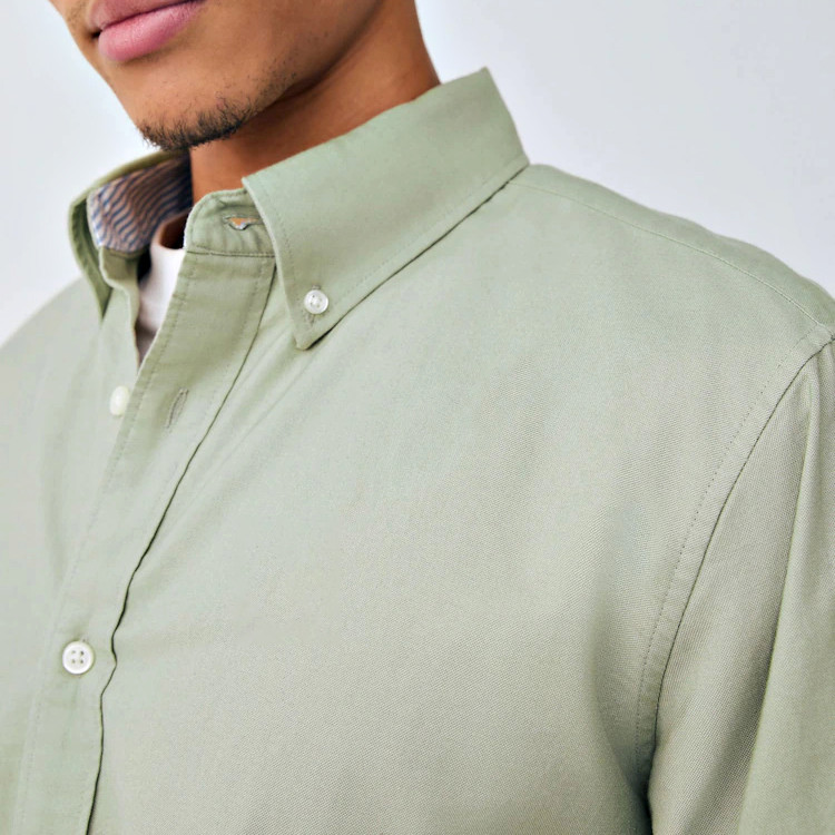 Woven polyester fabric swatch for long sleeve shirt