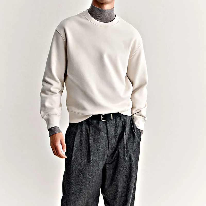 Ribbed cuff and hem detail