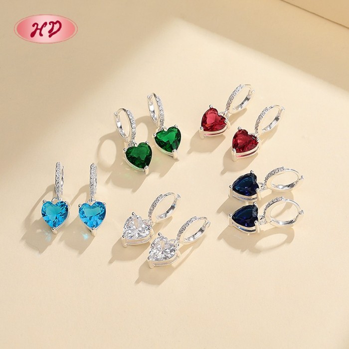 Custom 925 Sterling Silver Huggie Earrings | Hypoallergenic OEM Jewelry Manufacturer