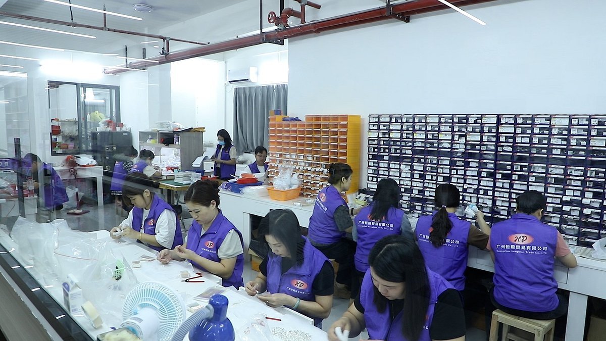 Hengdian Silver workshop in Shanwei Haifeng where custom 925 silver is produced