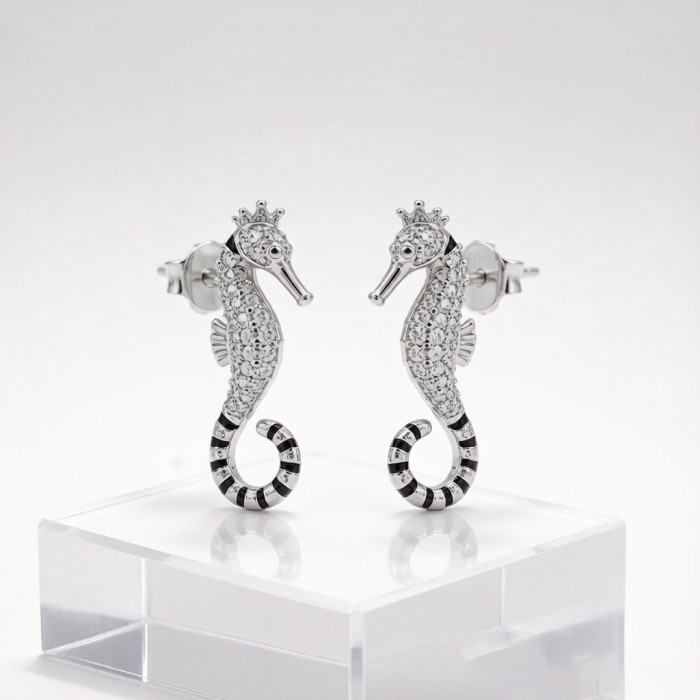 Tiger-tail Seahorse Pavé Earrings | Hengdian Silver | 925 Silver | CZ / Moissanite