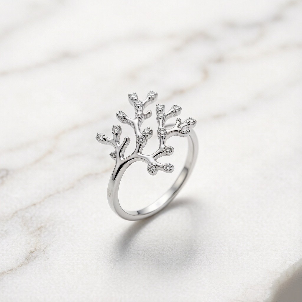 Staghorn Coral Stone Pavé rings detail view
