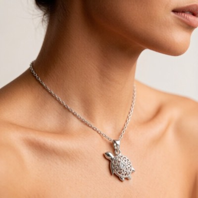 Hawksbill Turtle Pendant Necklaces | for Personalized Gifts | 925 Silver | CZ / Moissanite