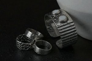Can You Wear 925 Silver in the Shower or Swimming?