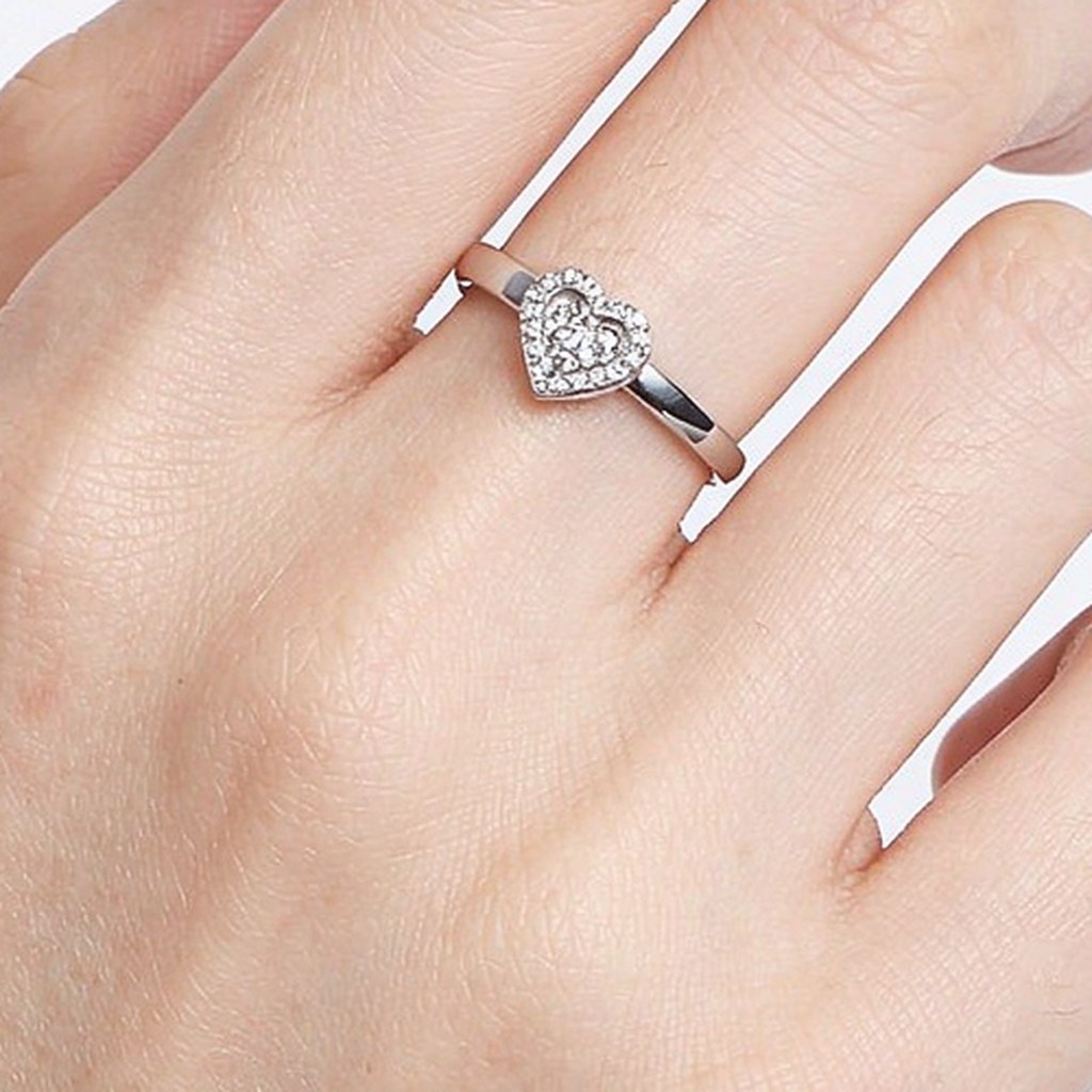 Heart Pave Band Rings on-model styling
