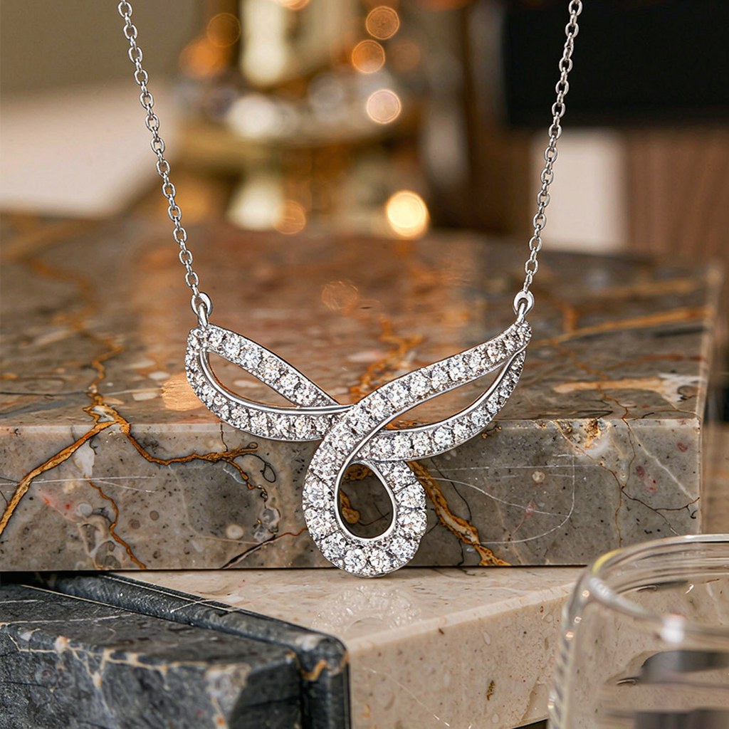 Custom 925 Sterling Silver Interlocking Loop Pave Pendant Necklaces for OEM ODM