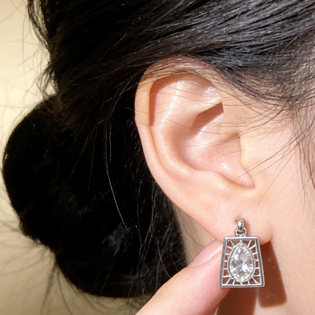 Geometric Frame Pear Drop Earrings on-model styling