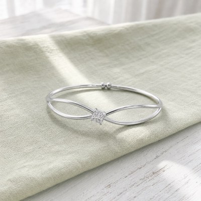 Twisted Bangle | Double Strand Crossover with Four Petal Square Stone | 925 Silver | ODM