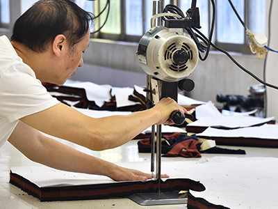 custom sportswear manufacturer