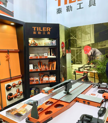 TILER tiling tools manufacture show room