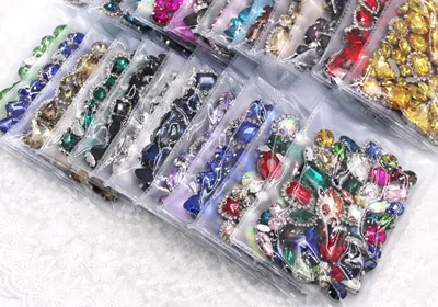 Bulk plastic bags packaging for claw rhinestones